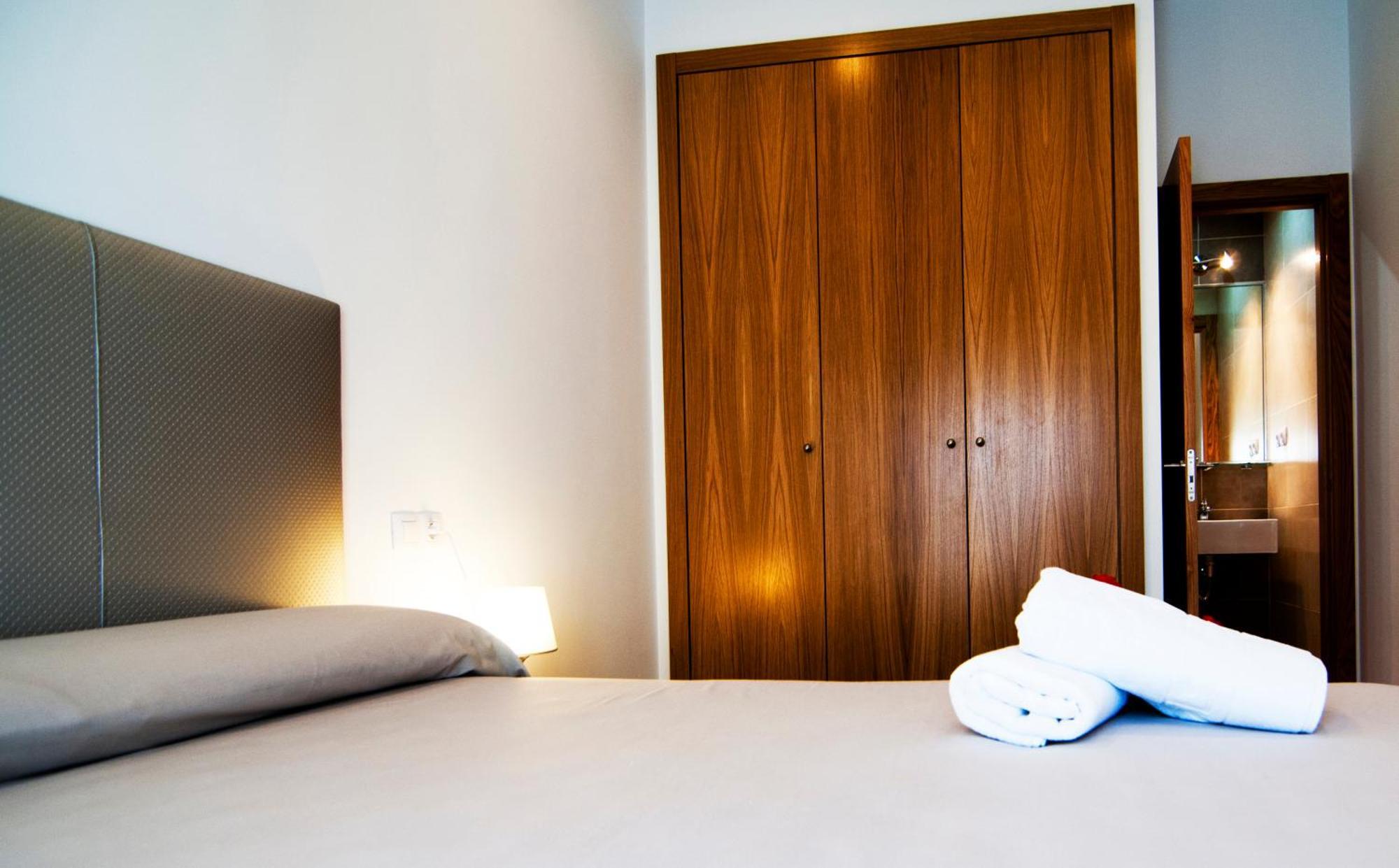 Plaza De La Luz Cadiz Lejlighedshotel Værelse billede